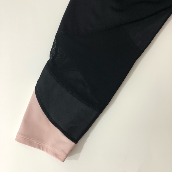 Mark New York | Performance Mesh Legging - Picture 6 of 8